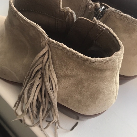Sam Edelman Paige Booties - Picture 9 of 16
